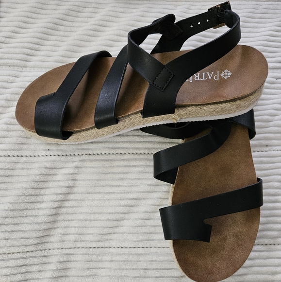 Patrizia Women's Black Sandals Size 37 - Picture 8 of 8